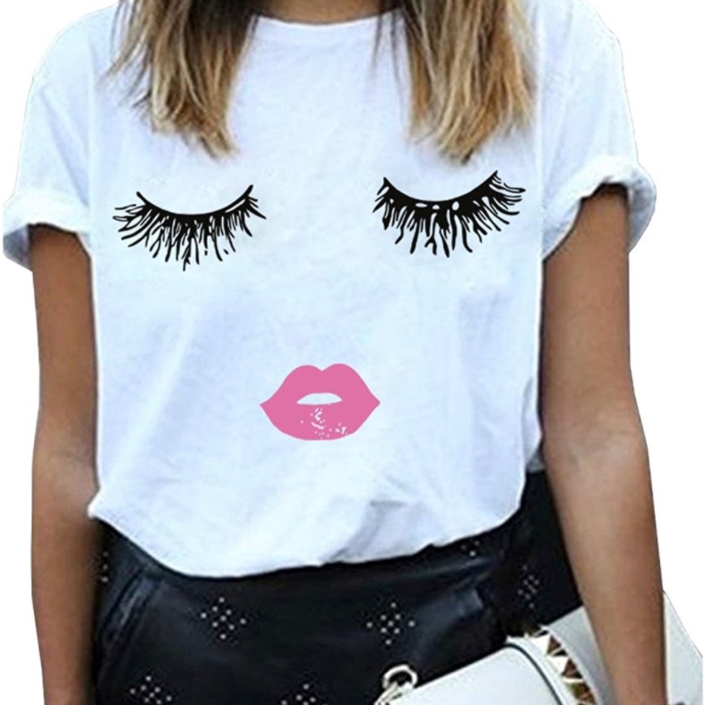 Blackmyth -Graphic Funny face crew lips T-Shirt